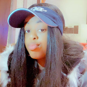 Meet your Posher, Shanti